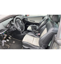 Vitre avant gauche PEUGEOT 207