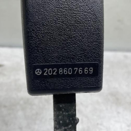 Attache ceinture avant gauche MERCEDES CLASSE C 202