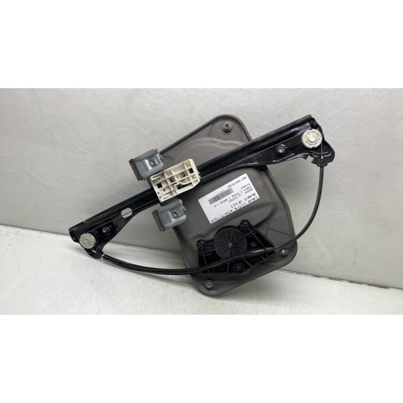 Leve vitre electrique avant droit SKODA FABIA 2 Photo n°4