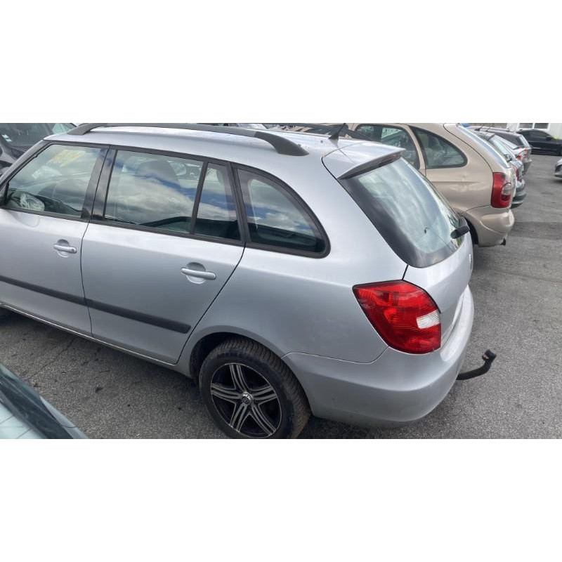 Leve vitre electrique avant droit SKODA FABIA 2 Photo n°7