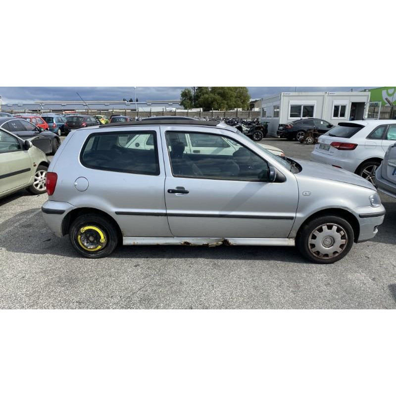 Pare choc avant VOLKSWAGEN POLO 3 Photo n°15