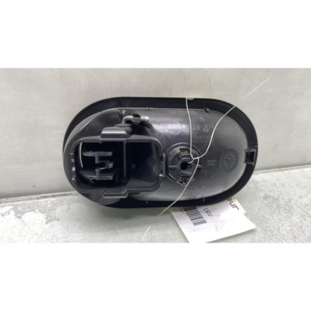 Poignee interieur avant droit RENAULT CLIO 3