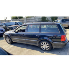 Feu arriere principal droit (feux) VOLKSWAGEN PASSAT 4