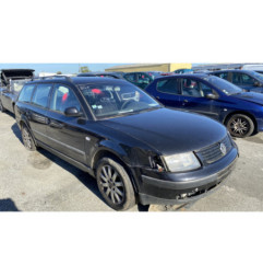 Optique avant principal gauche (feux)(phare) VOLKSWAGEN PASSAT 4
