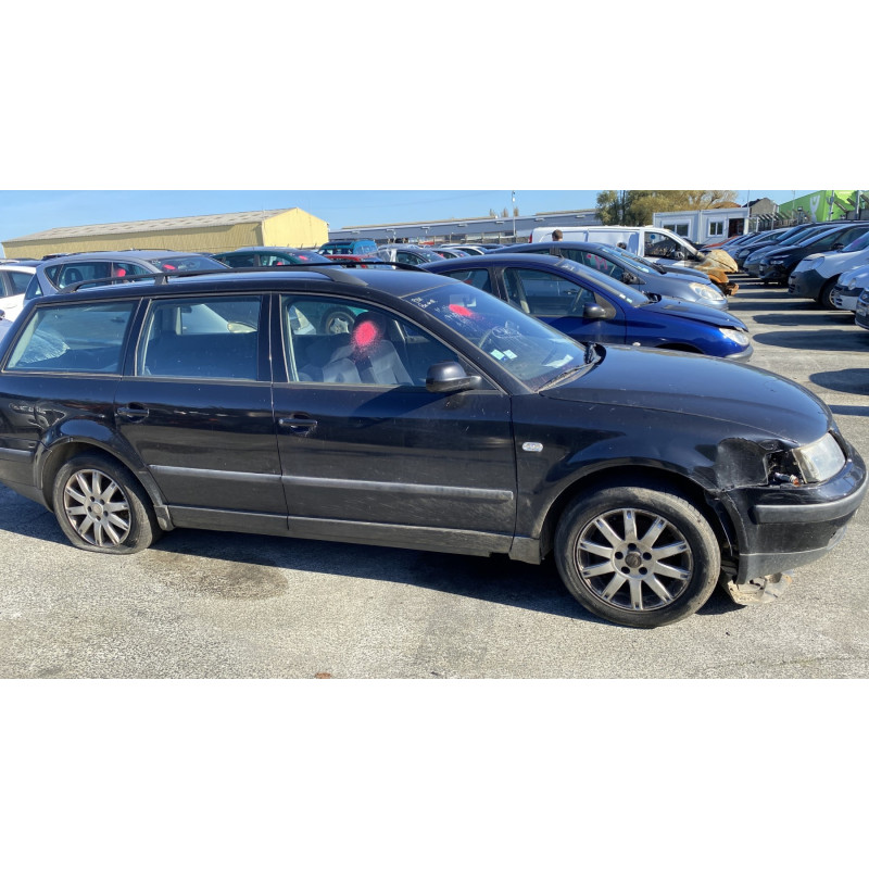 Optique avant principal gauche (feux)(phare) VOLKSWAGEN PASSAT 4 Photo n°10