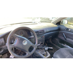 Optique avant principal gauche (feux)(phare) VOLKSWAGEN PASSAT 4