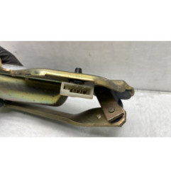 Moteur essuie glace arriere RENAULT R19