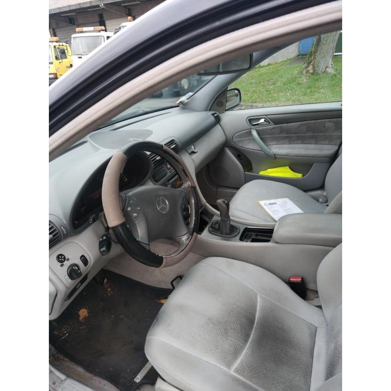 Feu arriere principal droit (feux) MERCEDES CLASSE C 203 Photo n°12