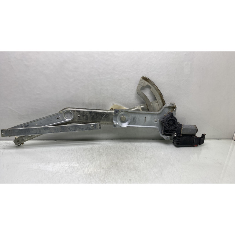 Leve vitre electrique avant droit PEUGEOT 406 Photo n°5