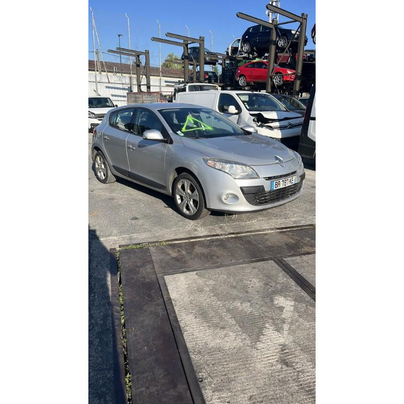 Boitier UCH RENAULT MEGANE 3 Photo n°5