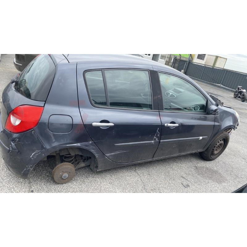Boitier UCH RENAULT CLIO 3 Photo n°15