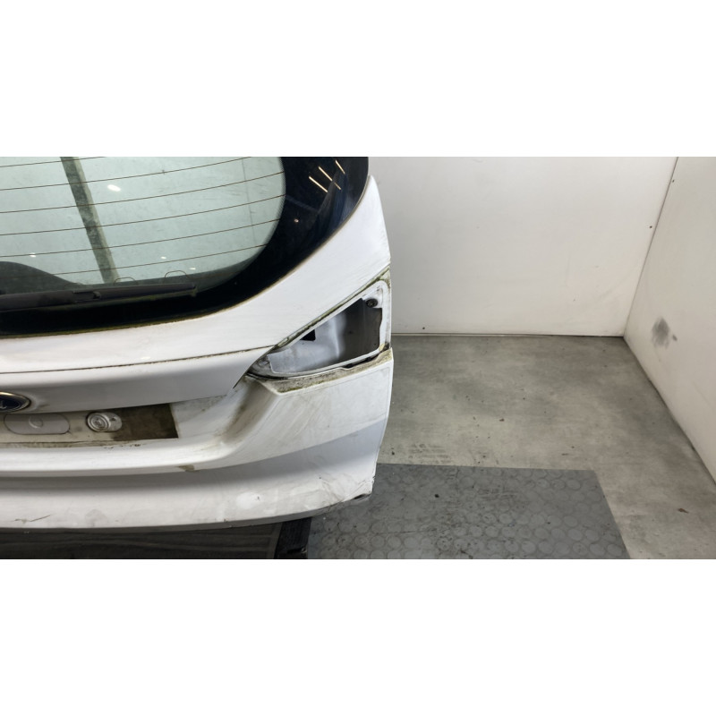 Malle/Hayon arriere FORD FOCUS 3 Photo n°4