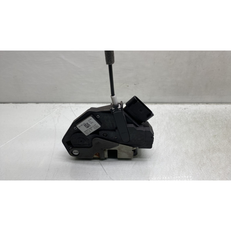 Serrure arriere gauche FORD FOCUS 3 Photo n°3