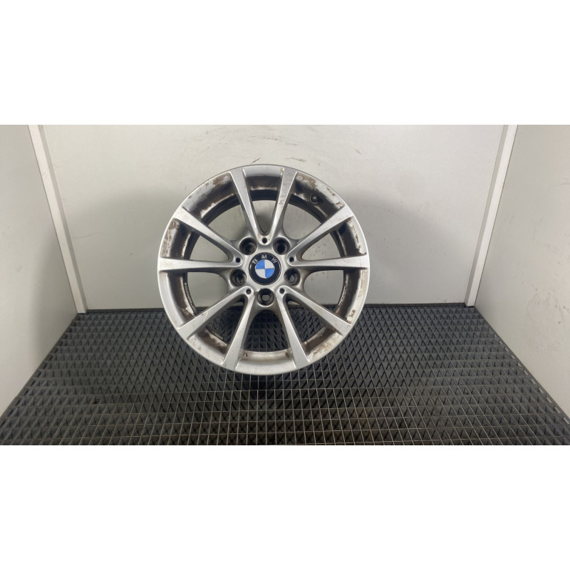 Jante BMW SERIE 1 E87 Photo n°1