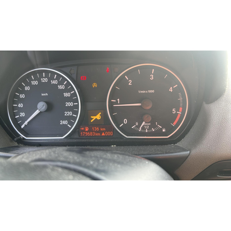 Interrupteur de leve vitre avant droit BMW SERIE 1 E87 Photo n°5