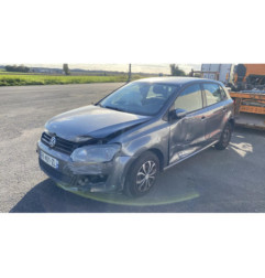Retroviseur droit VOLKSWAGEN POLO 5