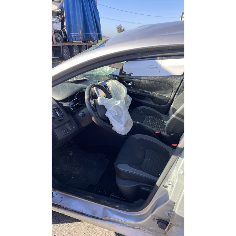 Moteur RENAULT CLIO 4 Photo n°11