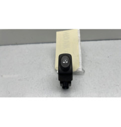 Interrupteur de leve vitre avant droit RENAULT SCENIC 1