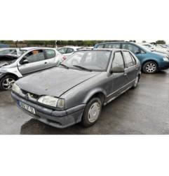 Pare choc arriere RENAULT R19
