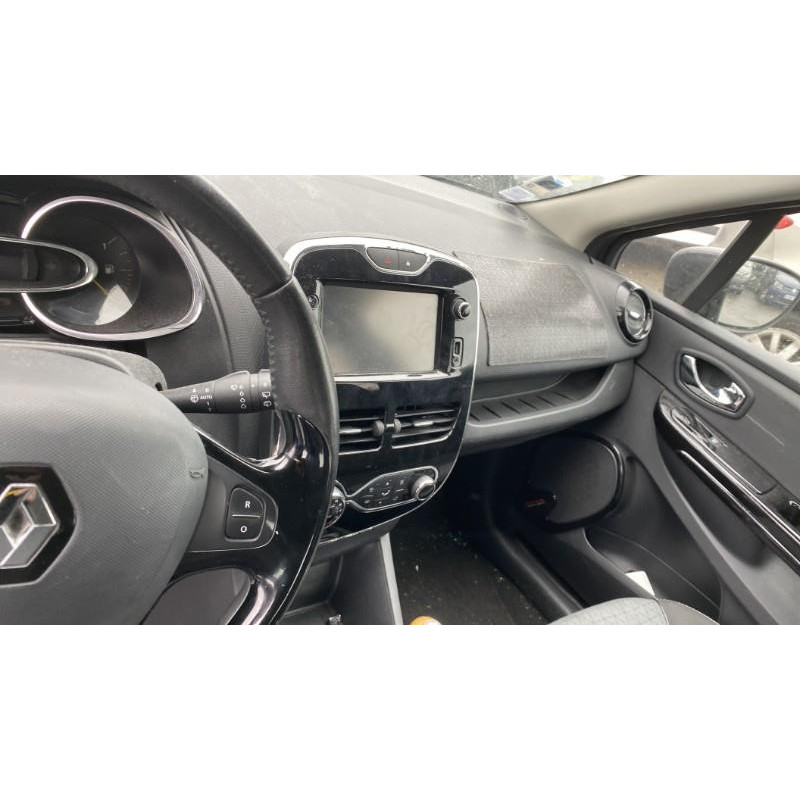 Pare choc arriere RENAULT CLIO 4 Photo n°7