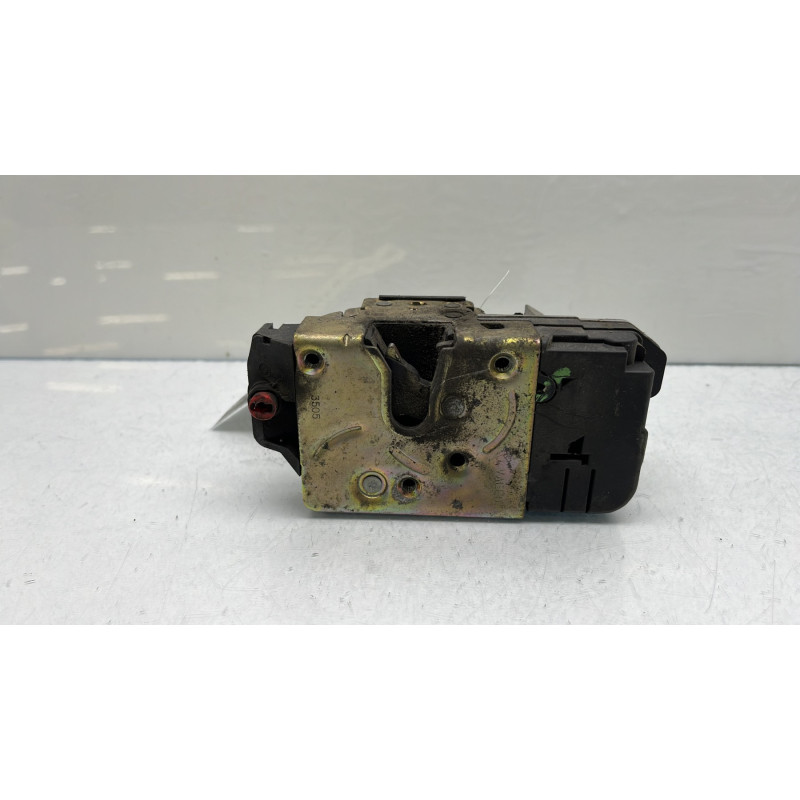 Serrure arriere droit PEUGEOT 206 Photo n°5