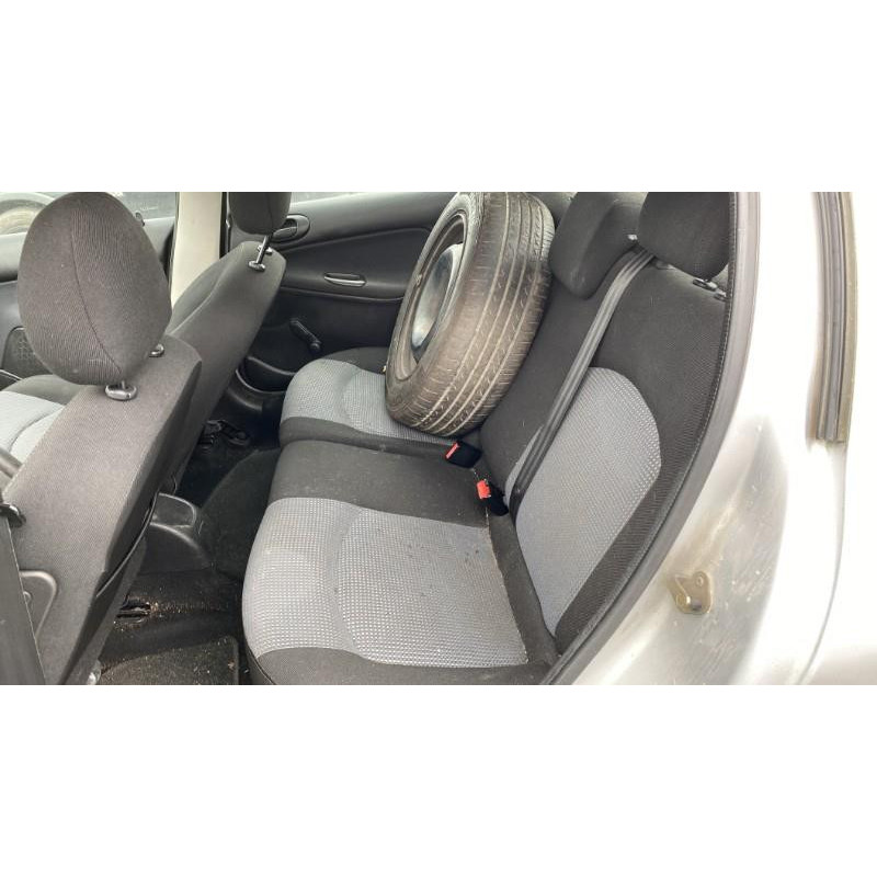 Serrure arriere droit PEUGEOT 206 Photo n°16