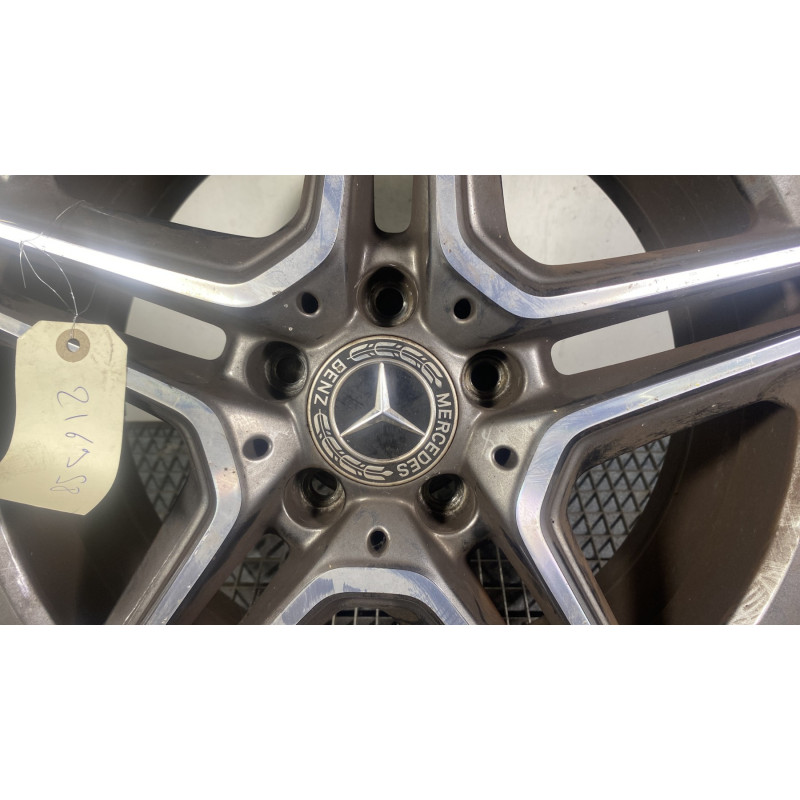 Jante MERCEDES CLASSE C 205 Photo n°2