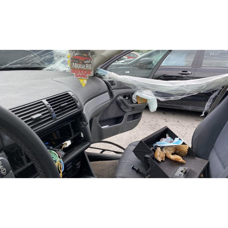 Feu arriere principal droit (feux) BMW SERIE 5 E39 Photo n°20