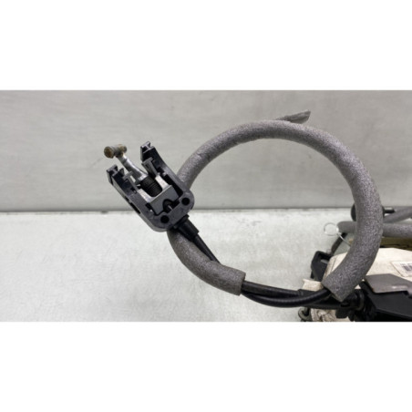 Serrure avant gauche VOLKSWAGEN POLO 5
