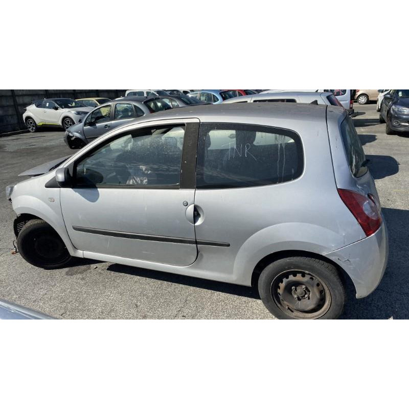 Feu arriere secondaire gauche (feux) RENAULT TWINGO 2 Photo n°12
