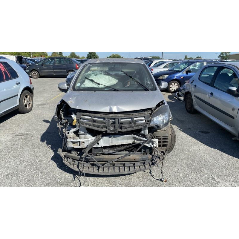 Feu arriere secondaire gauche (feux) RENAULT TWINGO 2 Photo n°17
