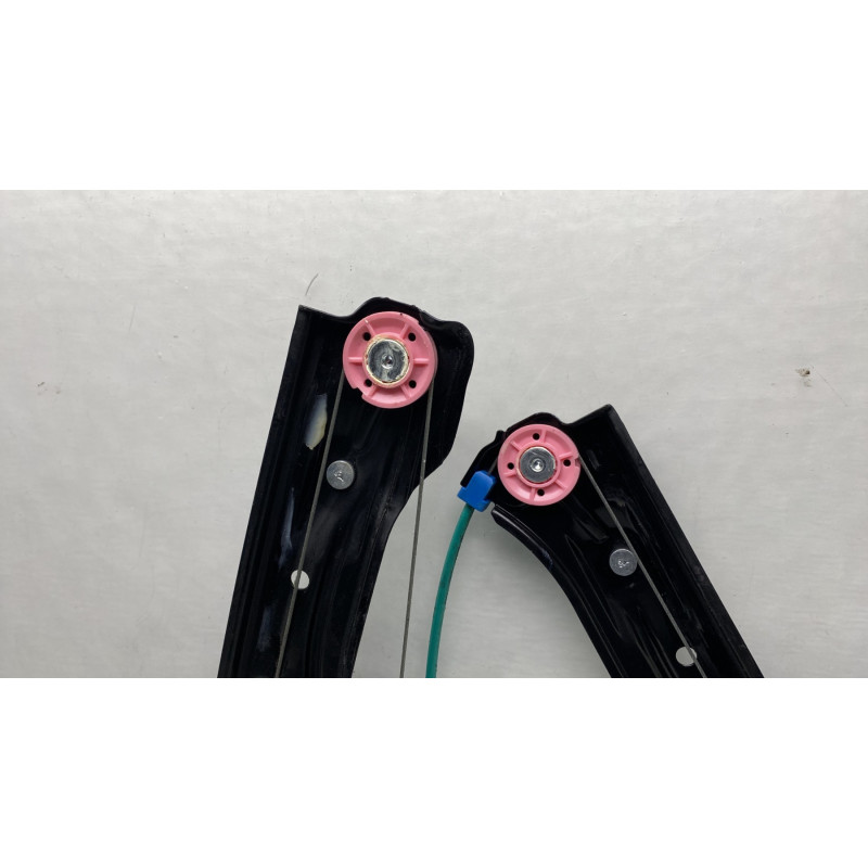 Leve vitre electrique avant droit BMW SERIE 1 F20 Photo n°4