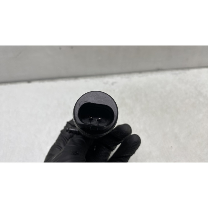 Pompe lave glace avant BMW SERIE 1 F20 Photo n°4