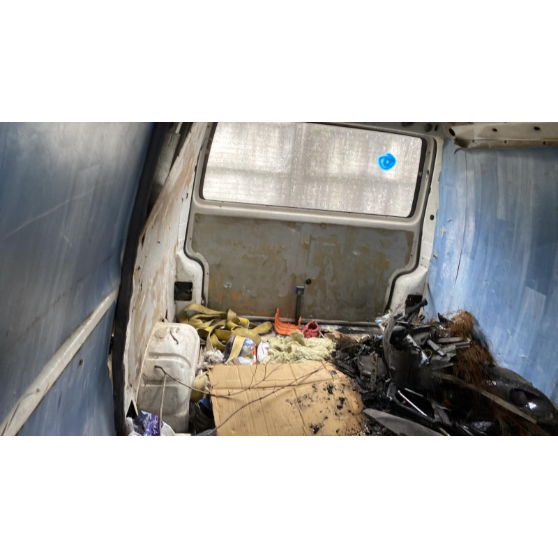 Optique avant secondaire gauche (feux)(clignotant) VOLKSWAGEN TRANSPORTER 4 Photo n°6