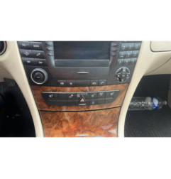 Anti brouillard gauche (feux) MERCEDES CLASSE E 211