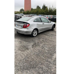 Vitre avant droit MERCEDES CLASSE C 203 COUPE SPORT