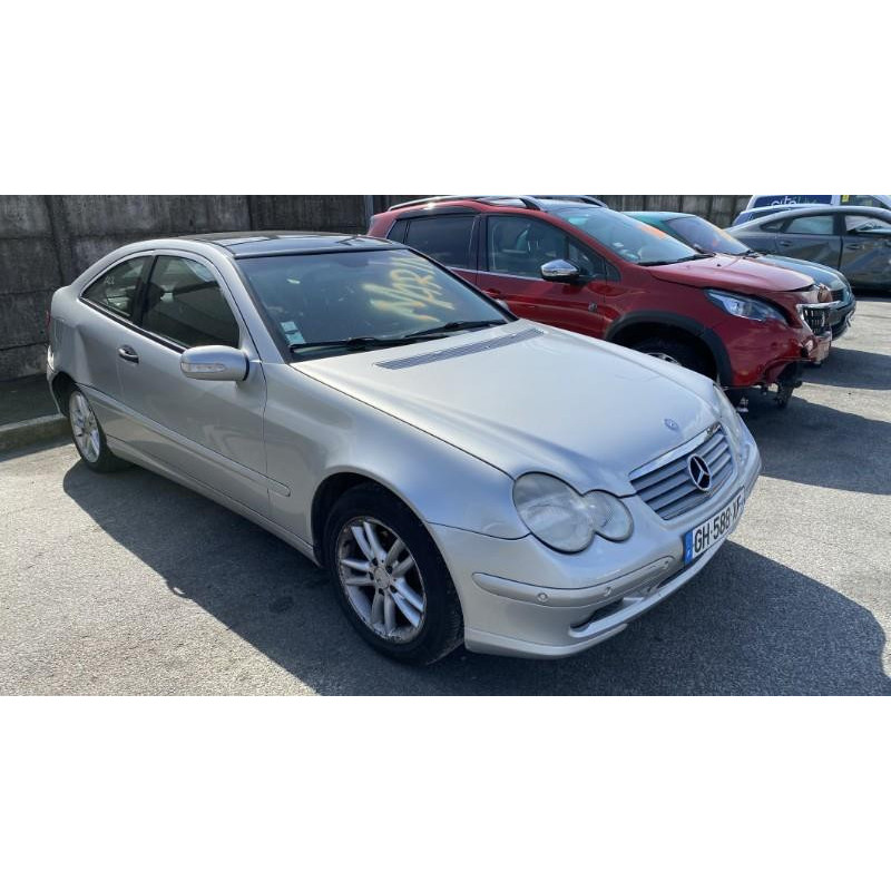 Arret de porte avant droit MERCEDES CLASSE C 203 COUPE SPORT Photo n°13