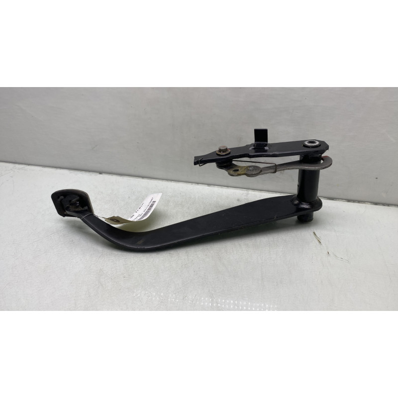 Pedale de frein SUZUKI SWIFT 3 Photo n°3
