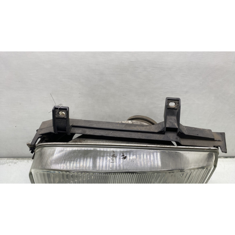 Optique avant principal gauche (feux)(phare) VOLKSWAGEN TRANSPORTER 4 Photo n°2