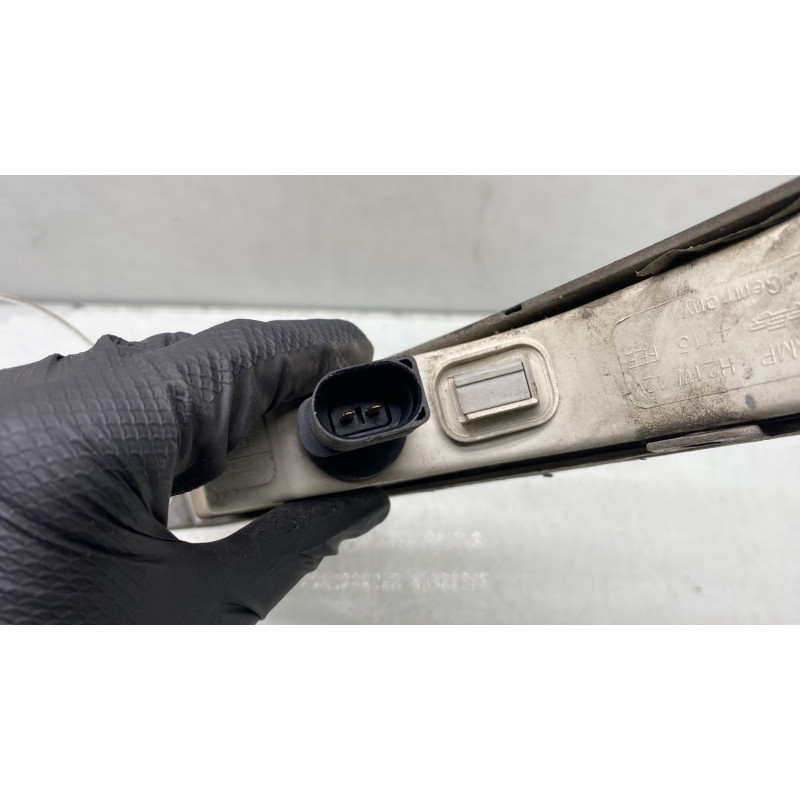 Optique avant secondaire gauche (feux)(clignotant) VOLKSWAGEN PASSAT 5 Photo n°4
