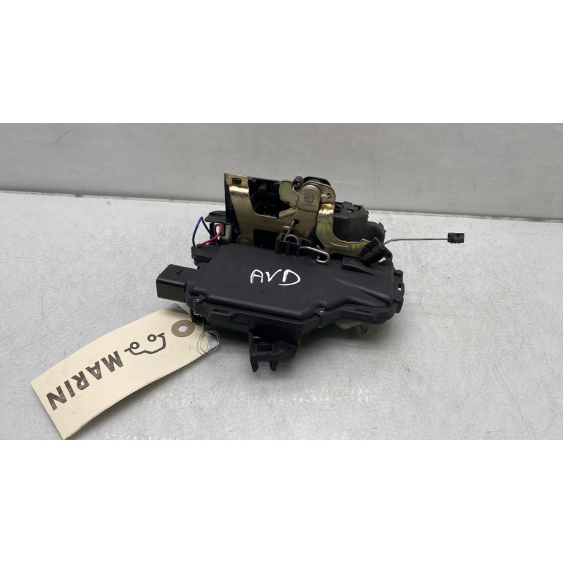 Serrure avant droit VOLKSWAGEN LUPO Photo n°2