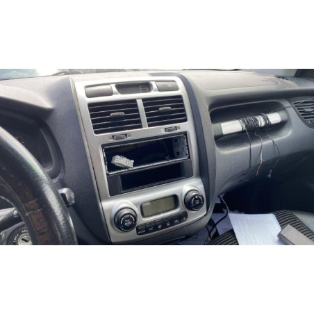 Interrupteur de leve vitre avant gauche KIA SPORTAGE 2