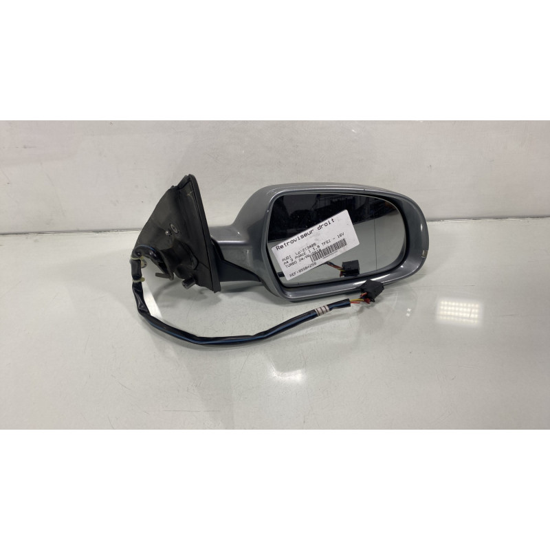 Retroviseur droit AUDI A4 3 Photo n°1