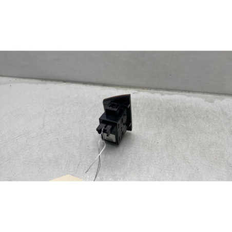 Interrupteur de leve vitre arriere droit BMW SERIE 5 F11