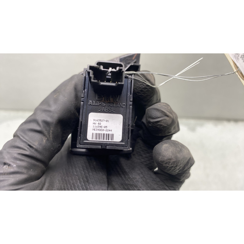 Interrupteur de leve vitre arriere droit BMW SERIE 5 F11 Photo n°4
