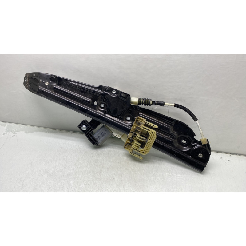 Leve vitre electrique arriere droit BMW SERIE 5 F11 Photo n°3