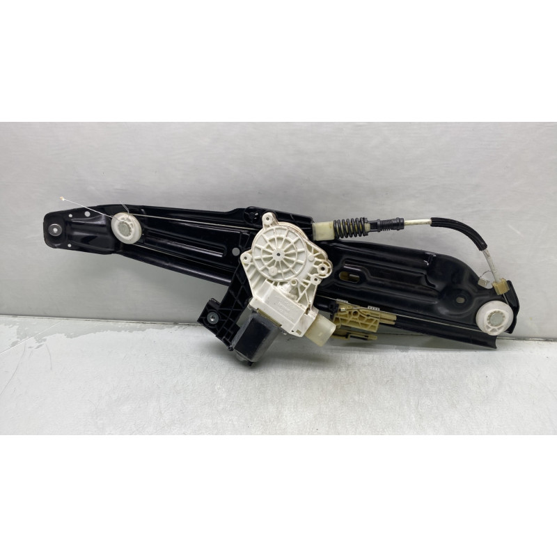Leve vitre electrique arriere gauche BMW SERIE 5 F11 Photo n°4