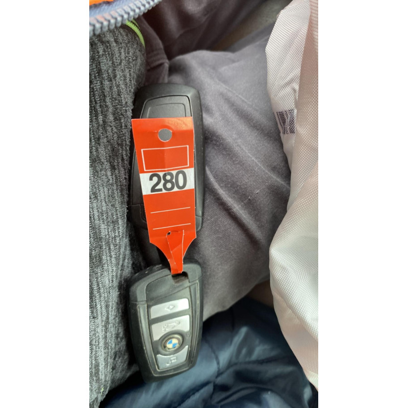 Pompe lave glace arriere BMW SERIE 5 F11 Photo n°8
