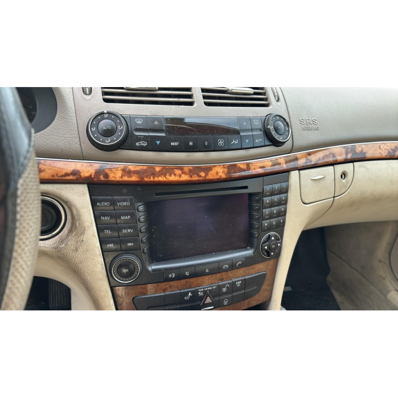 Interrupteur de leve vitre avant gauche MERCEDES CLASSE E 211 Photo n°10