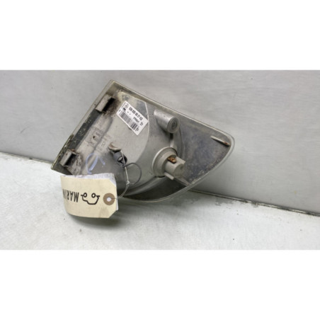 Optique avant secondaire droit (feux)(clignotant) MERCEDES VITO 638